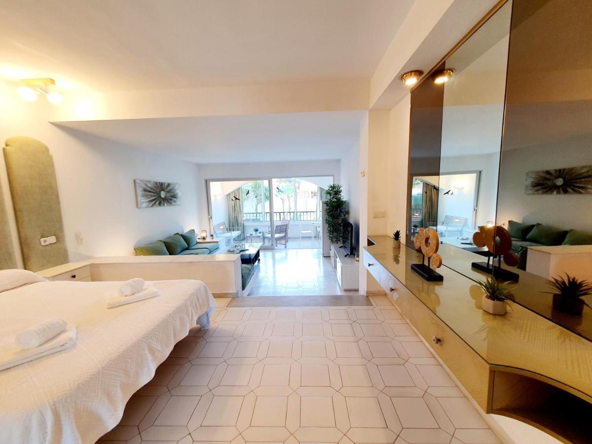 Miraflores Town Studio Sitio de Calahonda Екстериор снимка