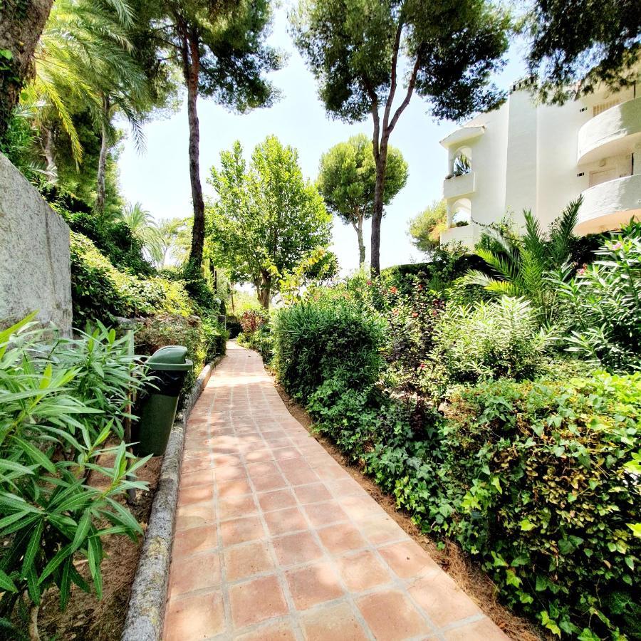 Miraflores Town Studio Sitio de Calahonda Екстериор снимка